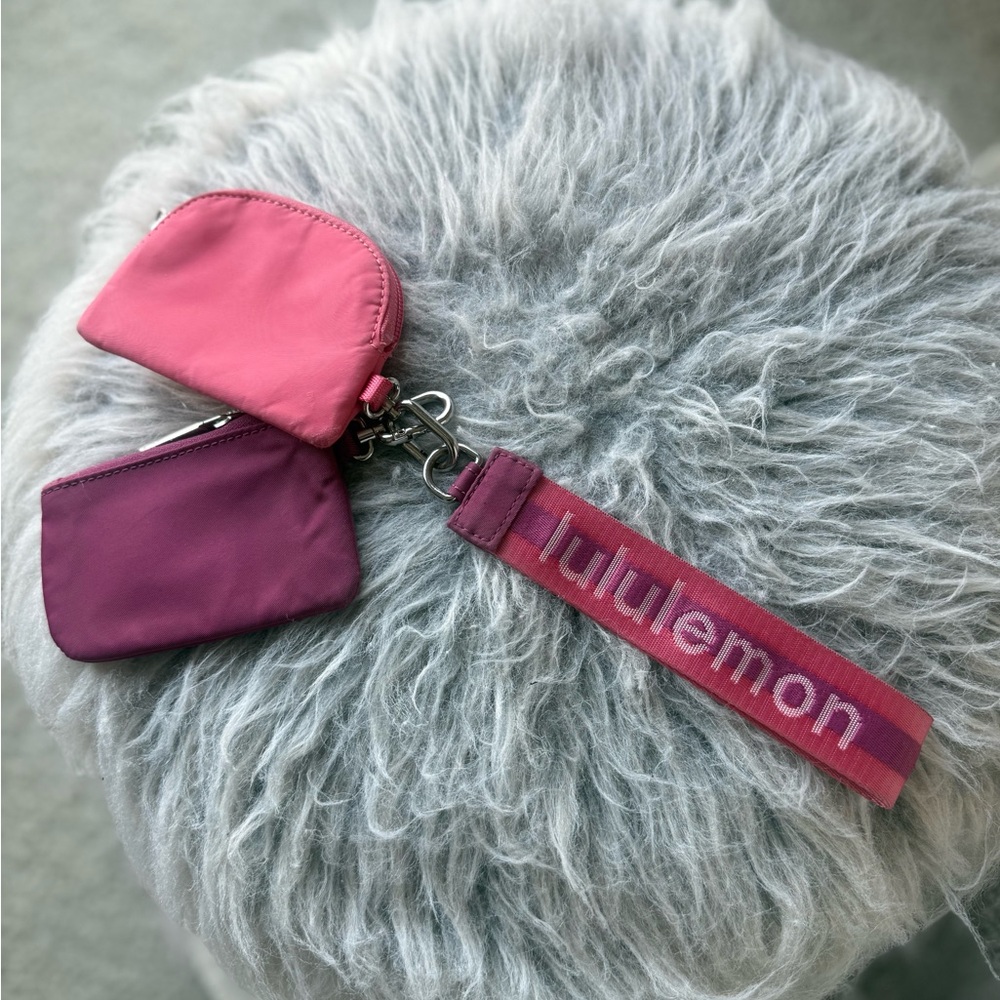 lululemon dual pouch wristlet pink and purple key & card holder